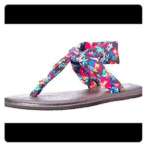 Shanuk kid sandals